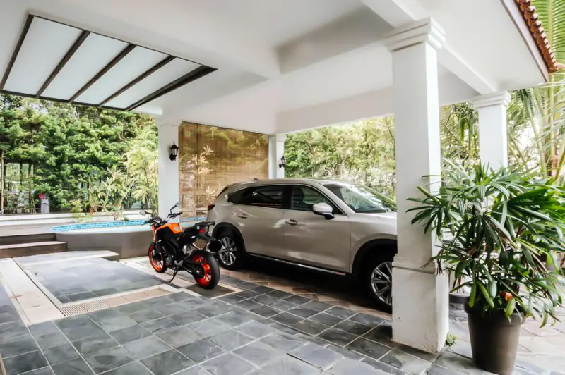 Springside Drive Grand Bungalow For Sale - S$6.38m